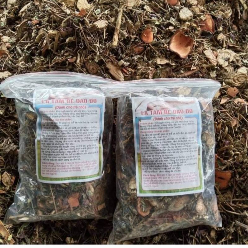 Lá Tắm cho bé, trẻ sơ sinh chuẩn dân tộc Dao Đỏ