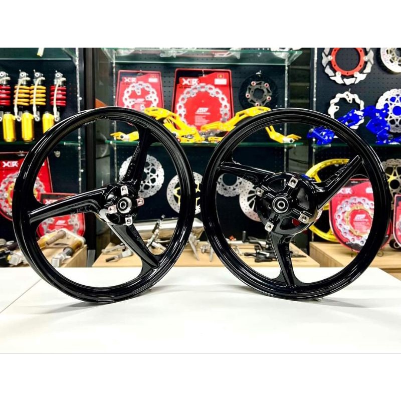 Mâm 3 cây X1R tặng kèm đĩa trước gắn như zin cho