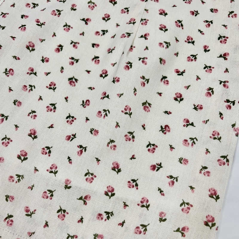 CHÂN VÁY HOA NGẮN