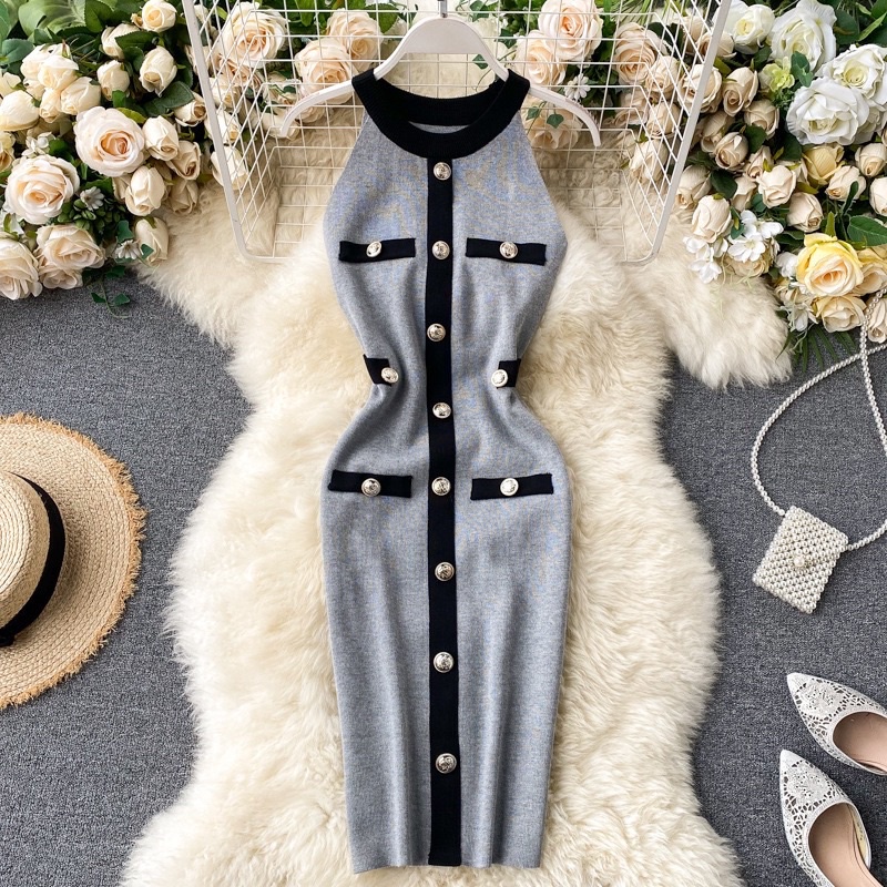 Đầm body cao cấp thun len dệt kim phối 1 hàng nút cổ yếm sát nách cao cấp. Đầm body. Đầm thiết kế