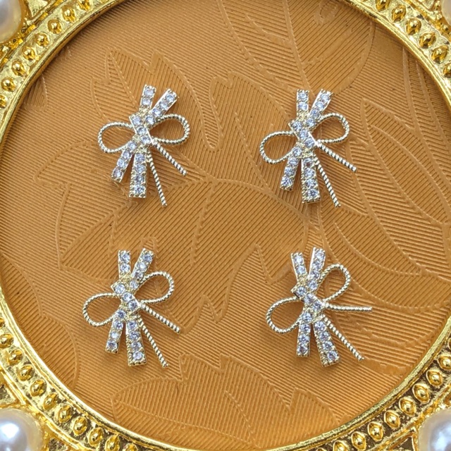 Phụ kiện đá hình siêu sáng đẹp gắn móng tay 1 viên