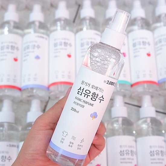 Xịt Thơm Quần Áo Fabric Perfume Hàn Quốc 250ml 【】