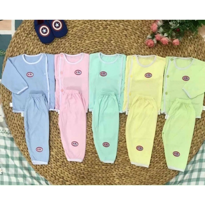 Bộ sơ sinh dài tay mỏng cho bé sơ sinh vạt thẳng