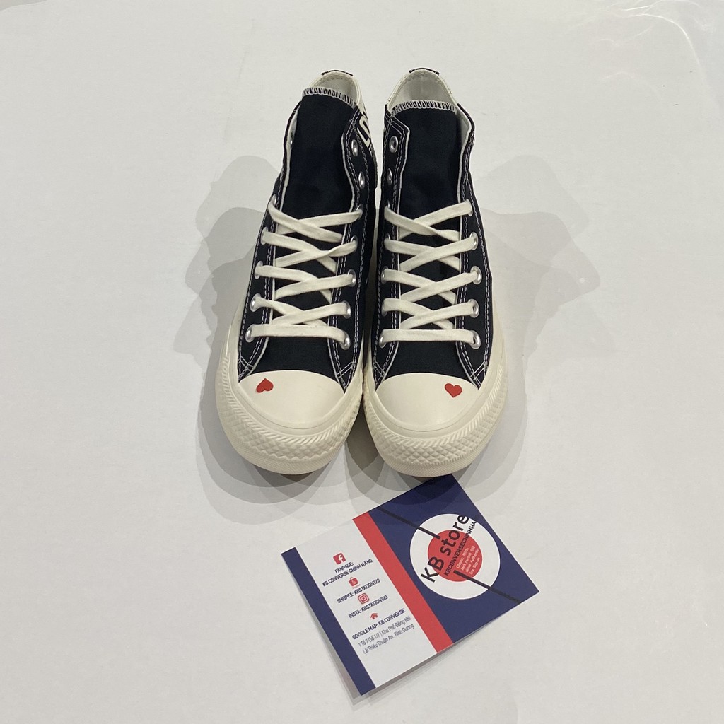 Giày Converse Classic Love Fearlessly trắng đen