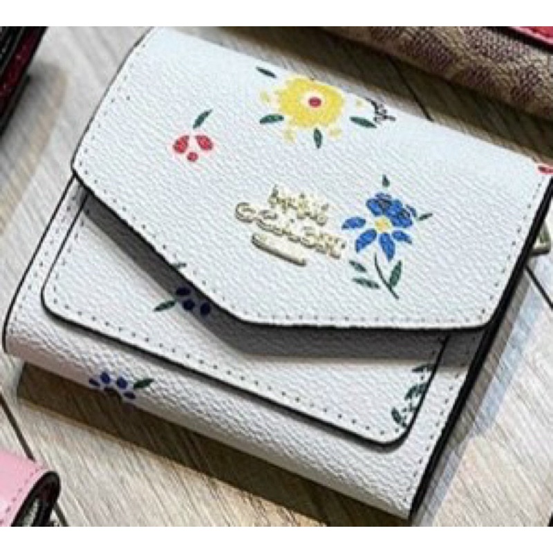 Ví Coach ngắn Wyn Small Wallet