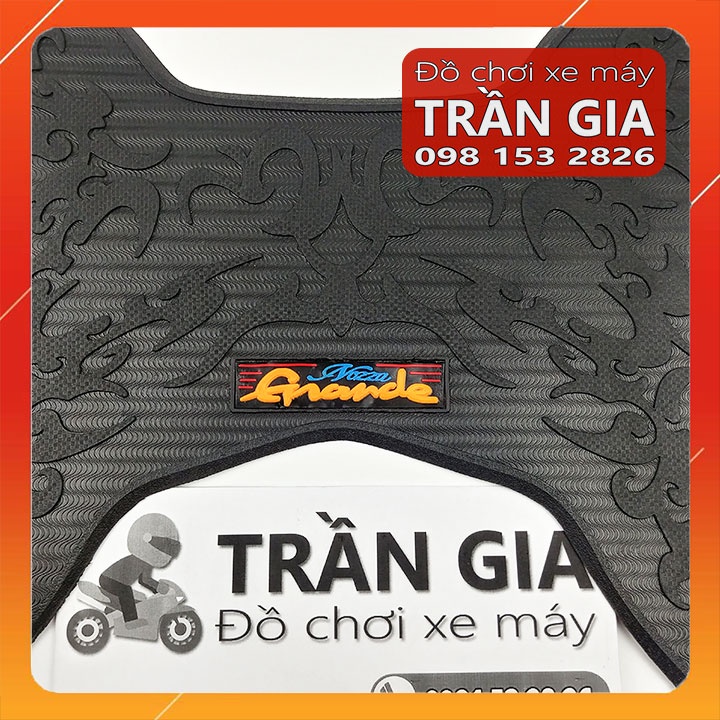 Thảm lót chân xe Nozza GRANDE năm 2019-2020-2021-2022 - tấm để sàn gác chân cao su