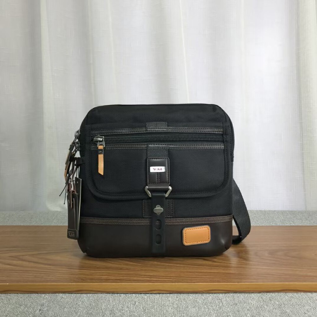 Tumi222304 Túi Địu