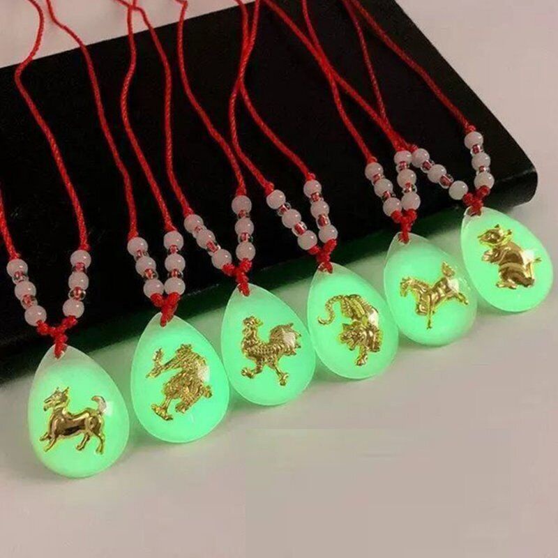 Vòng cổ Unisex Mặt Hình 12 Cung Hoàng Đạo Phát Triển Trong Bóng Tối