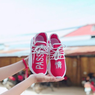 Giày thể thao human race