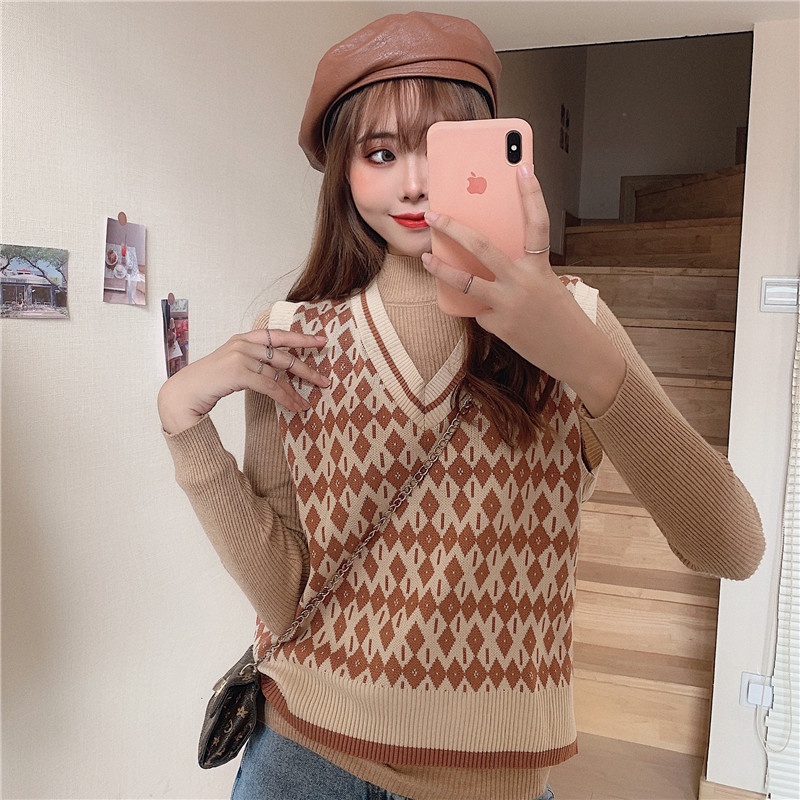 Áo len nữ không tay dáng rộng có 3 màu thời trang | BigBuy360 - bigbuy360.vn