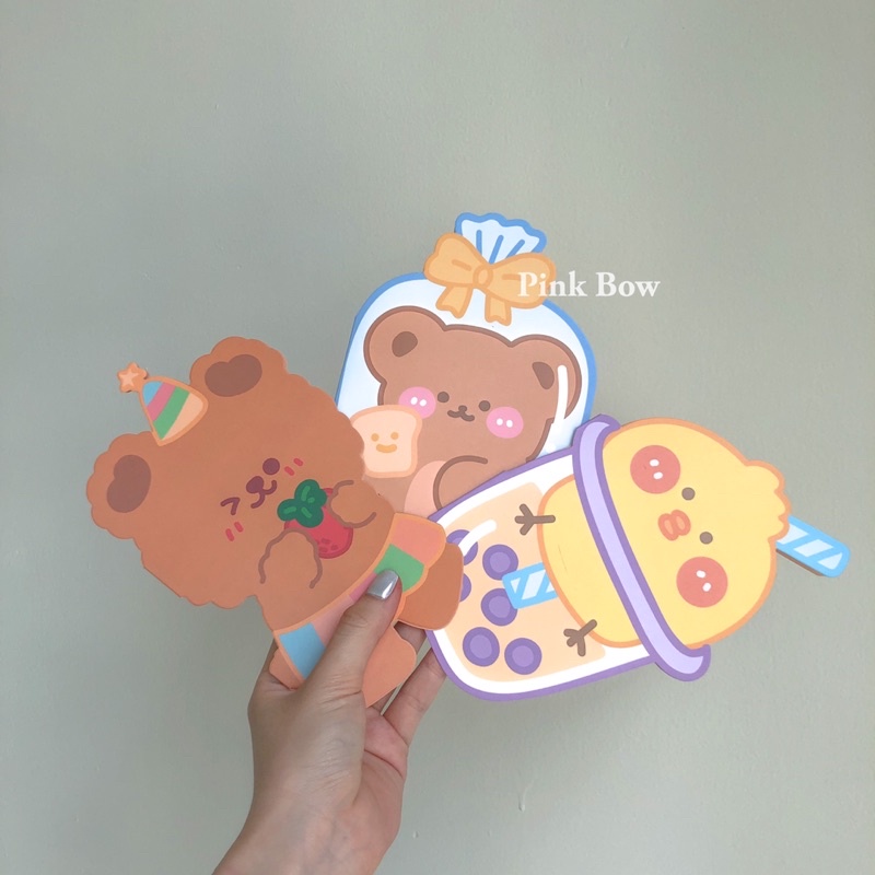 Thiệp giấy tặng quà sinh nhật hình con Gấu / Thỏ / Gà ôm bình Trà Sữa