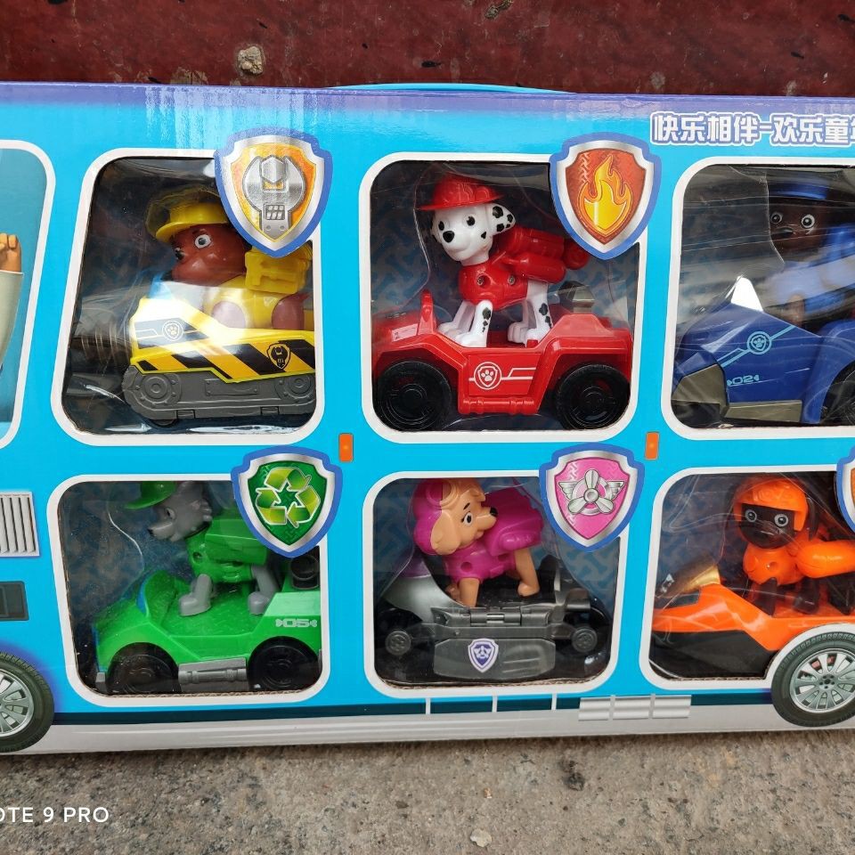 Đội cứu hộ xe buýt đồ chơi chó tuần tra ô tô xe chó đặt hộp bộ đồ chơi trẻ em của đội Wangwang