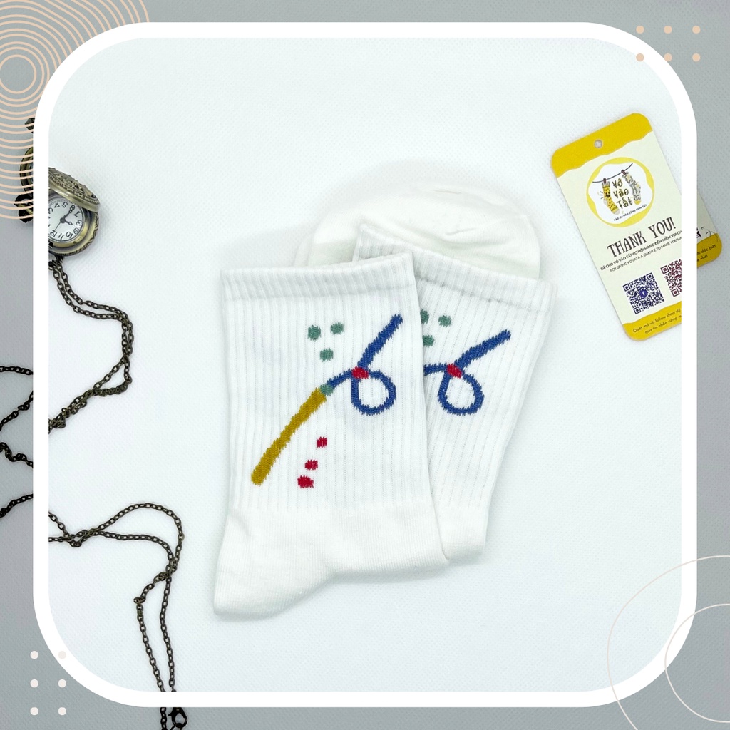 TẤT VỚ CỔ CAO TRUNG HỌA TIẾT VỆT MÀU SƠN ĐỘC ĐÁO