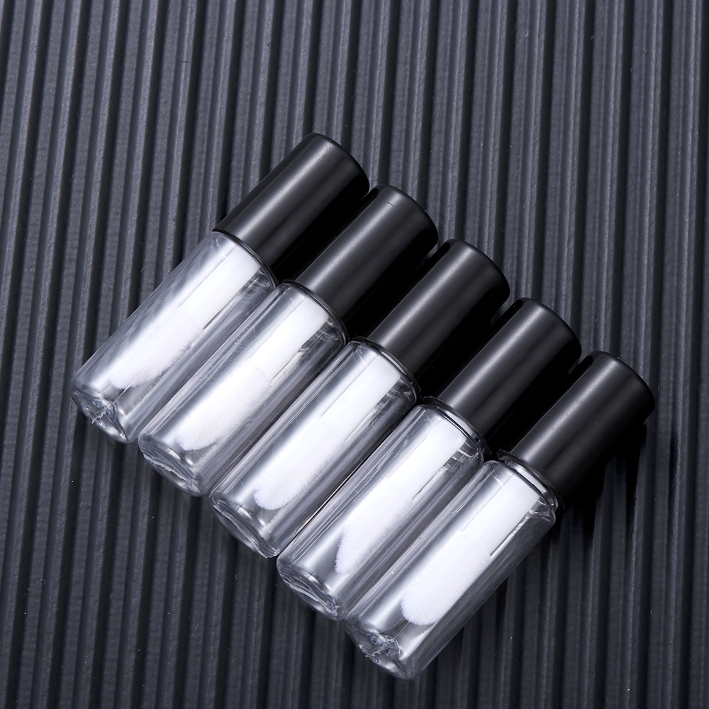 [Hàng mới về] Tuýp đựng son kem 1.5ML tiện dụng DIY kèm cọ | BigBuy360 - bigbuy360.vn