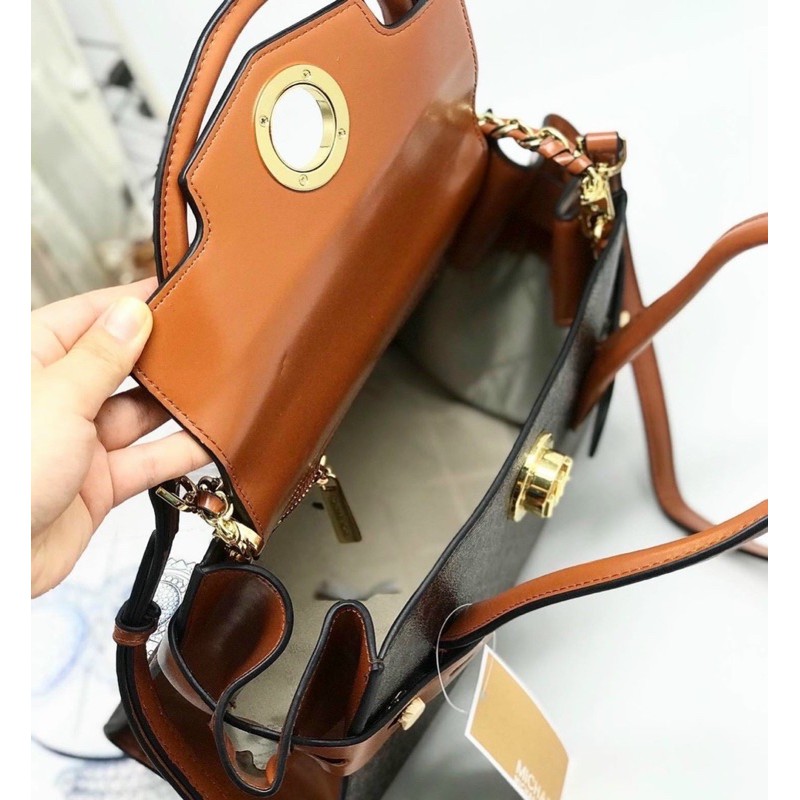 Túi xách Michael Kors Carmen logo tote