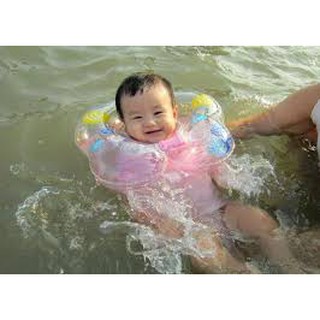 Phao cổ tập bơi cho bé