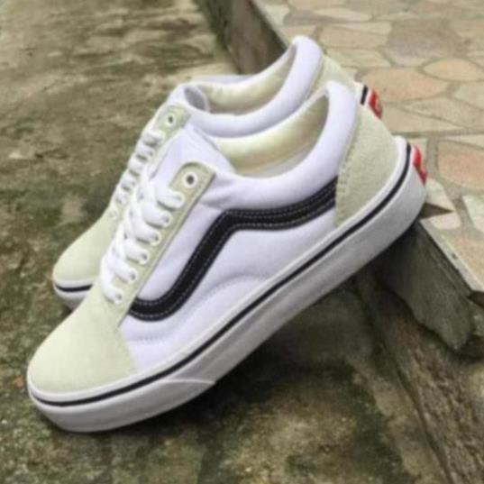 Giày thể thao Vans old skool trắng vạch đen, mũi xám P09