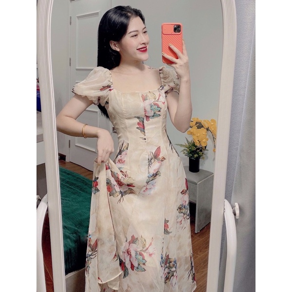 Váy hoa be siêu xinh