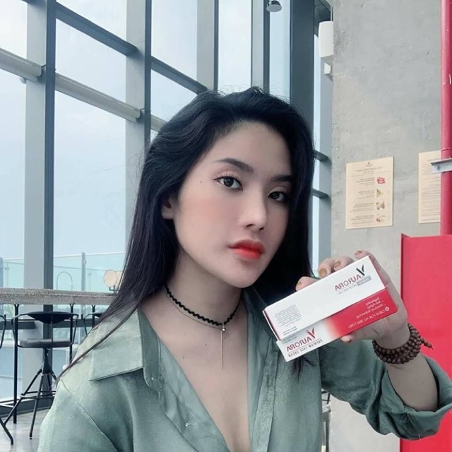 KEM FACE GẠO SÂM VAURORA