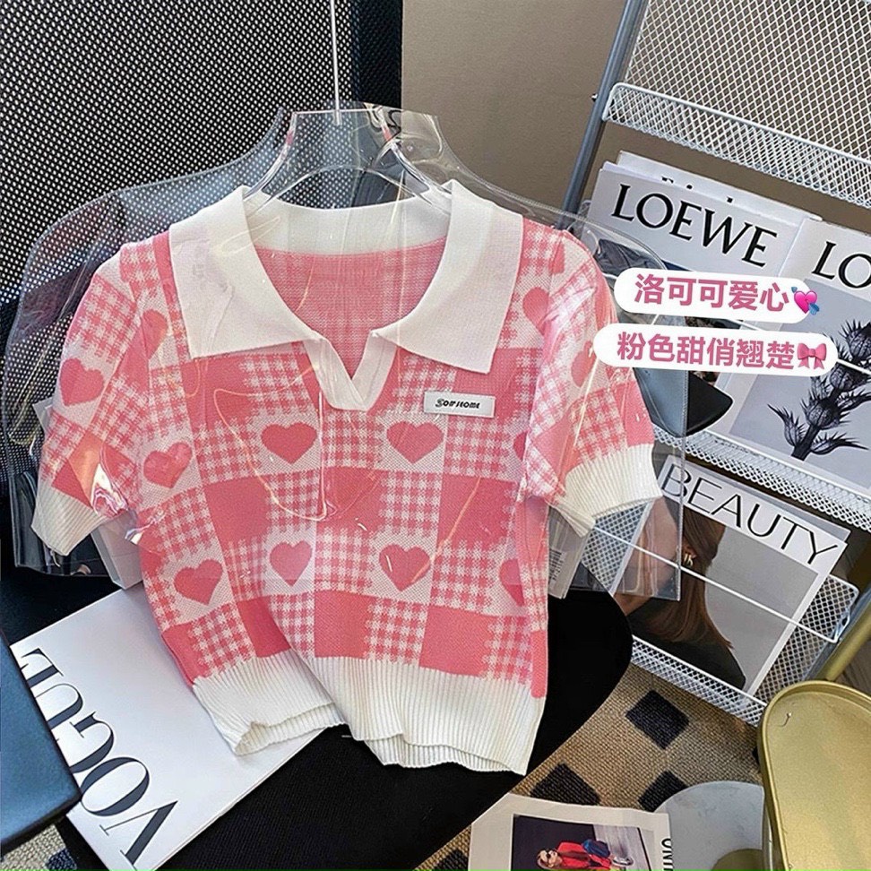 Áo len croptop sọc caro tim cổ bẻ