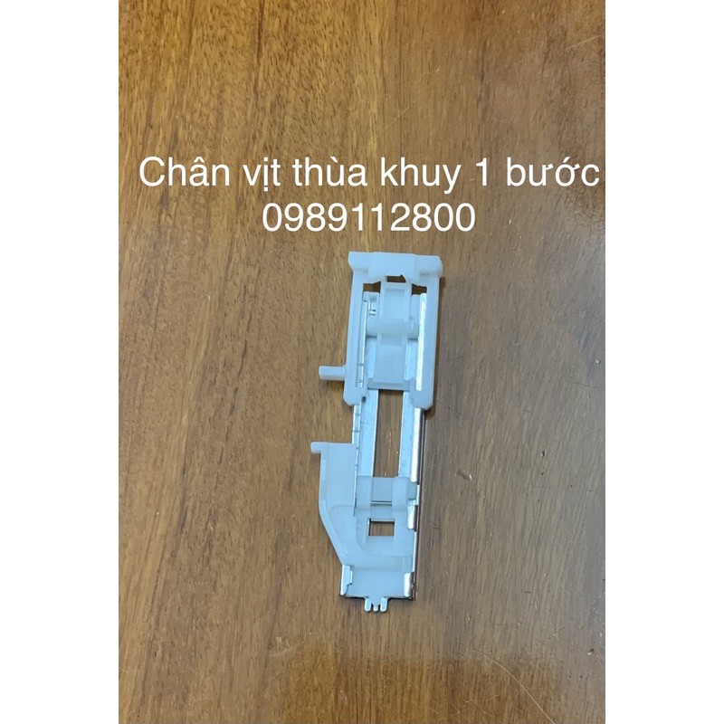 Chân vịt thùa khuy 1 bước máy gia đình đa chức năng.