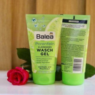 Sữa rửa mặt balea