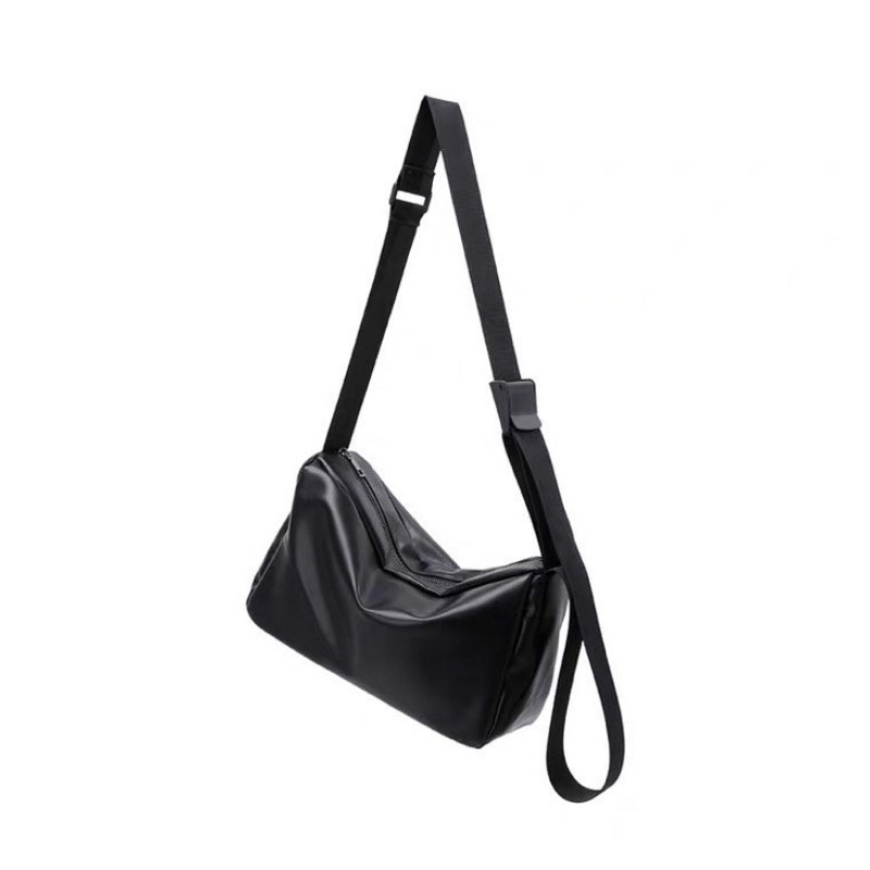 Boxy Leather Bag - Có Sẵn ✨ túi da đeo chéo phong cách streetwear