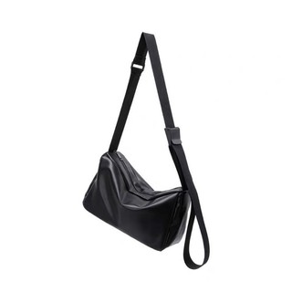 Boxy Leather Bag - Có Sẵn ✨ túi da đeo chéo phong cách streetwear