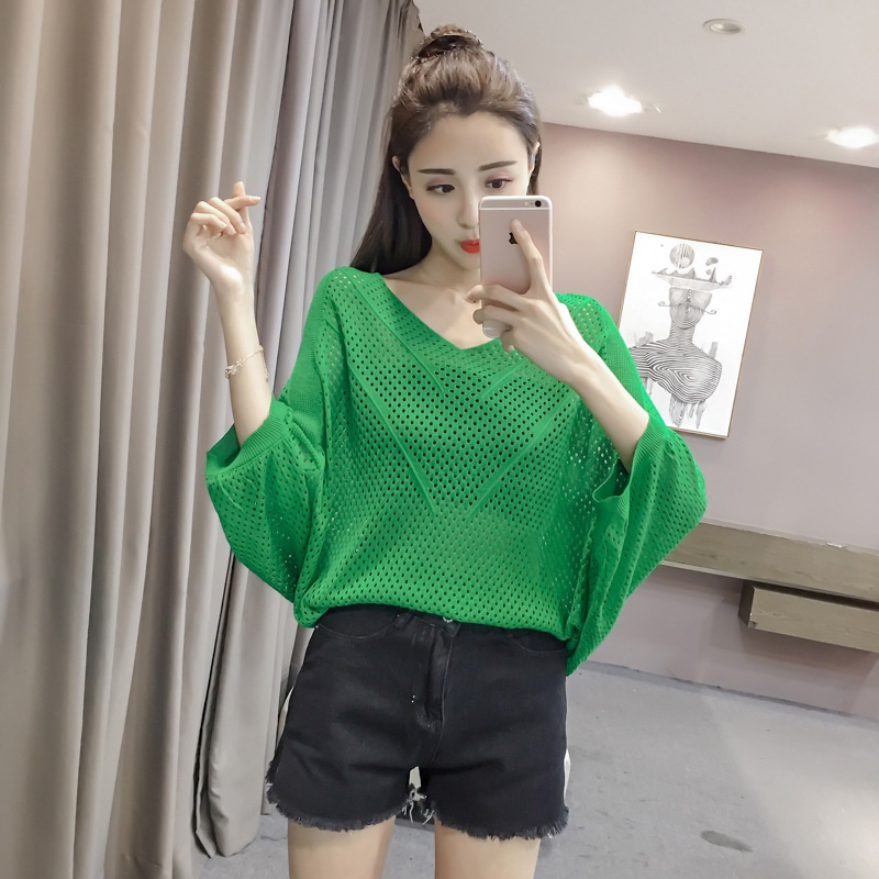 Áo Dệt Kim Tay Cánh Dơi Cổ Chữ V Màu Trơn Phối Lưới Phong Cách Mới Kích Thước Lớn Dành Cho Nữ 2022