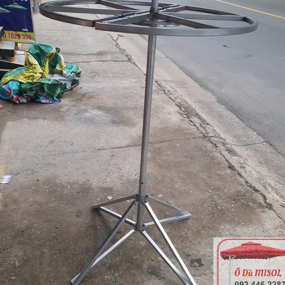 ĐẾ DÙ XẾP GỌN ĐỂ BÁN HÀNG DI ĐỘNG