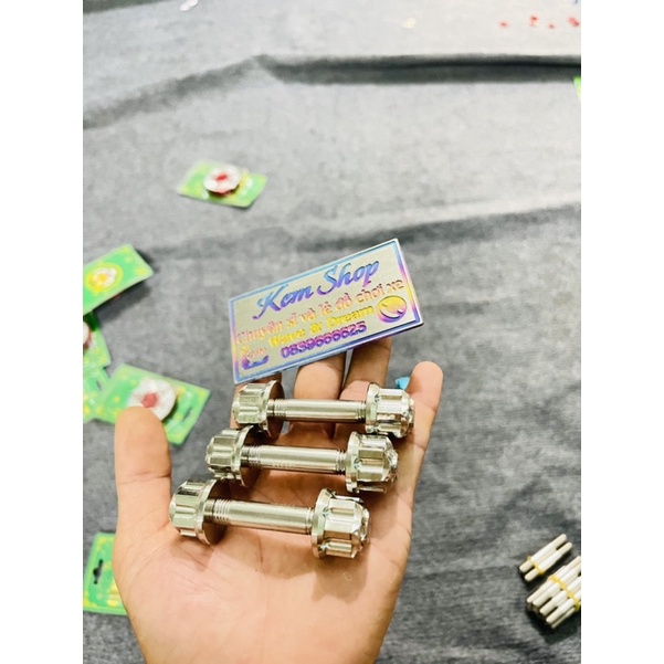 Cốt Tán Salaya, Titan Gắn Chân Phuộc Winner Ex Sonic