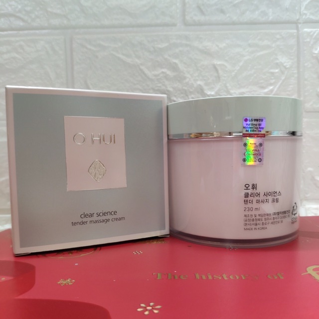 Kem massage Ohui 230ml