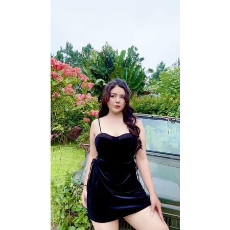 Đầm Nhung Khoét Eo Tôn Dáng Hương Quỳnh Bigsize