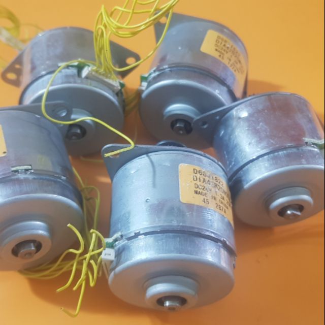 Đông cơ không chổi than 12-24V 10/20W.