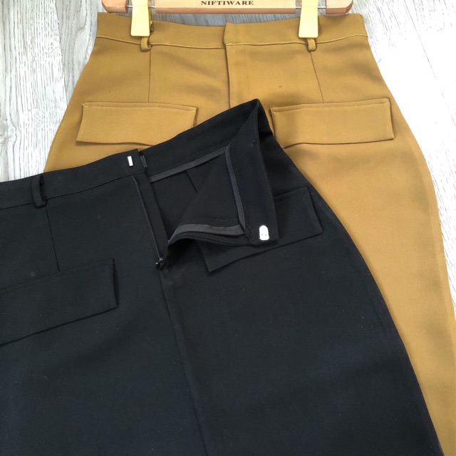 Chân váy bút chì xẻ trước, chất tuyết mưa dày dặn