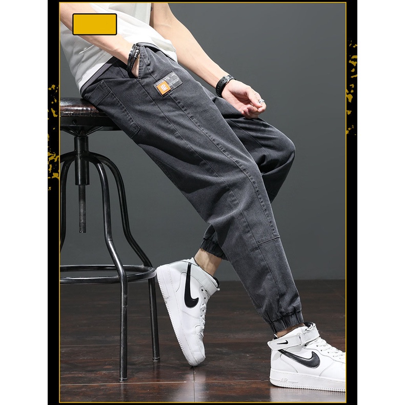 Quần Jeans Jogger nam màu đen logo thêu bó gấu lưng chun 745w 2021 pon.mens | BigBuy360 - bigbuy360.vn