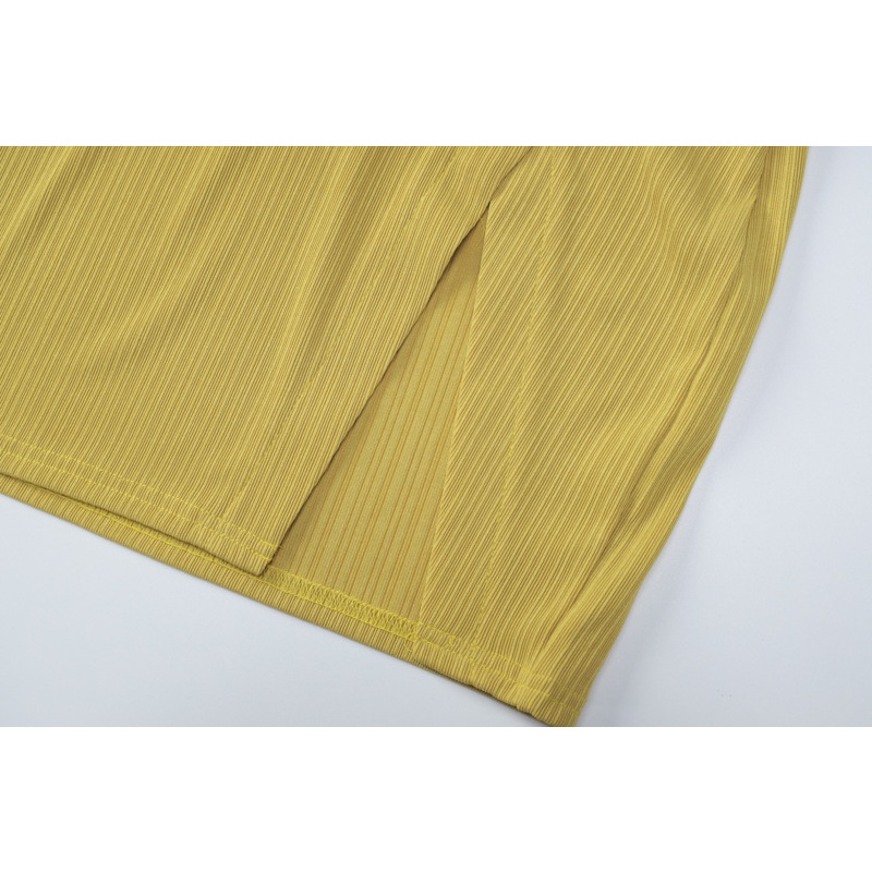 Set Áo Thun Ngắn Tay Cổ Polo Phối Chân Váy Lưng Cao Xẻ Tà Thời Trang Trẻ Trung Cho Nữ