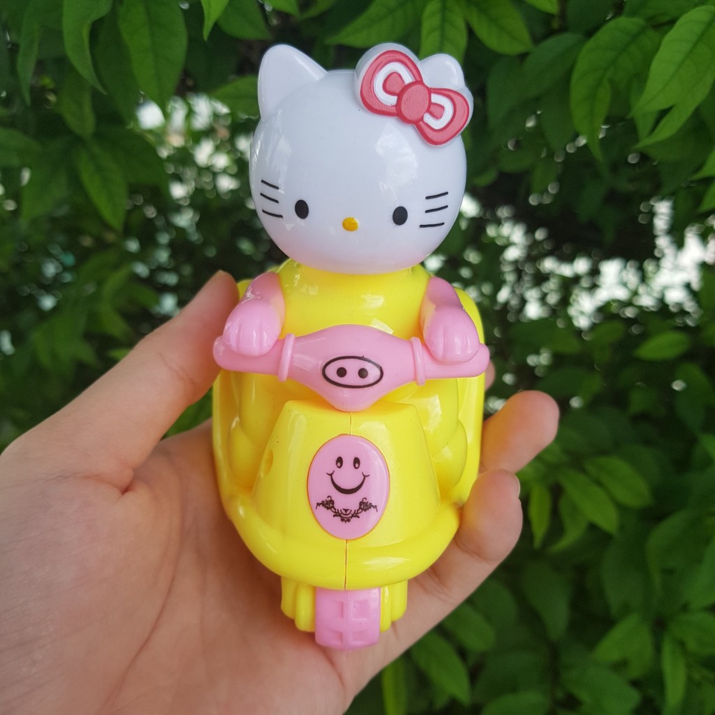 Xe đồ chơi Hello Kitty lái motobike chạy đà nhẹ nhàng dễ thương cho bé gái