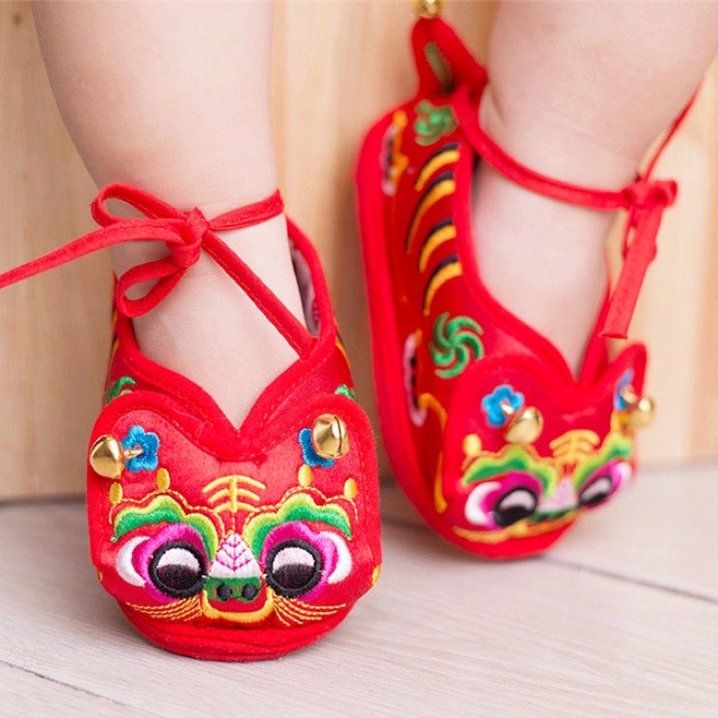 Giày Lân Cho bé Mang Tết và Trung Thu