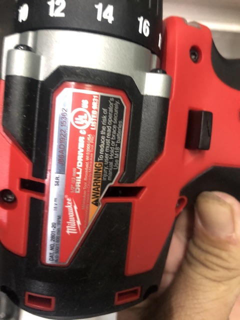 Máy khoan pin Milwuakee 2801