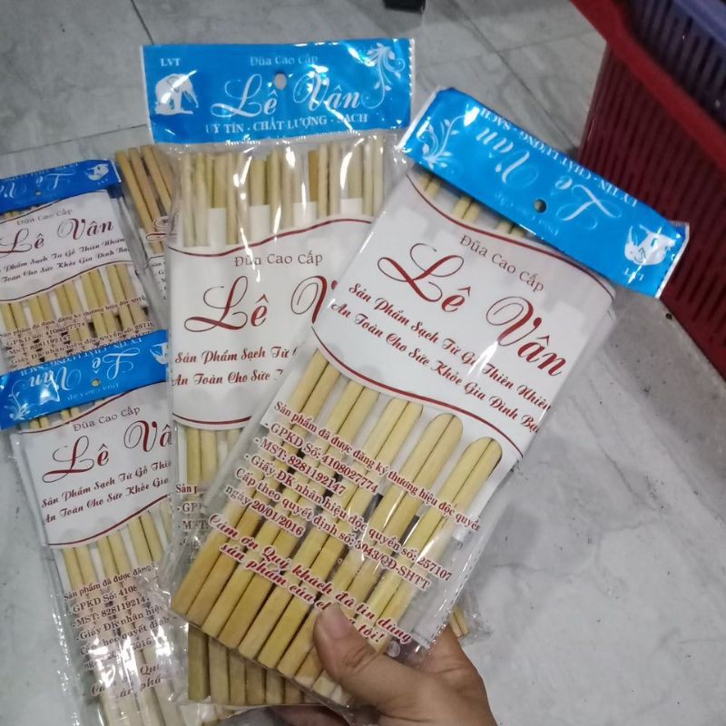 Đũa Gỗ Từ Thiên Nhiên Lê Vân