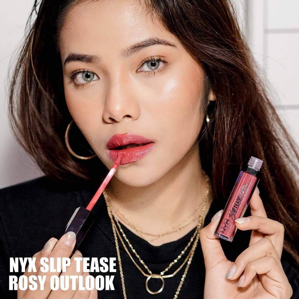 Son Kem Bóng Nyx Slip Tease Full Color Lip Lacquer