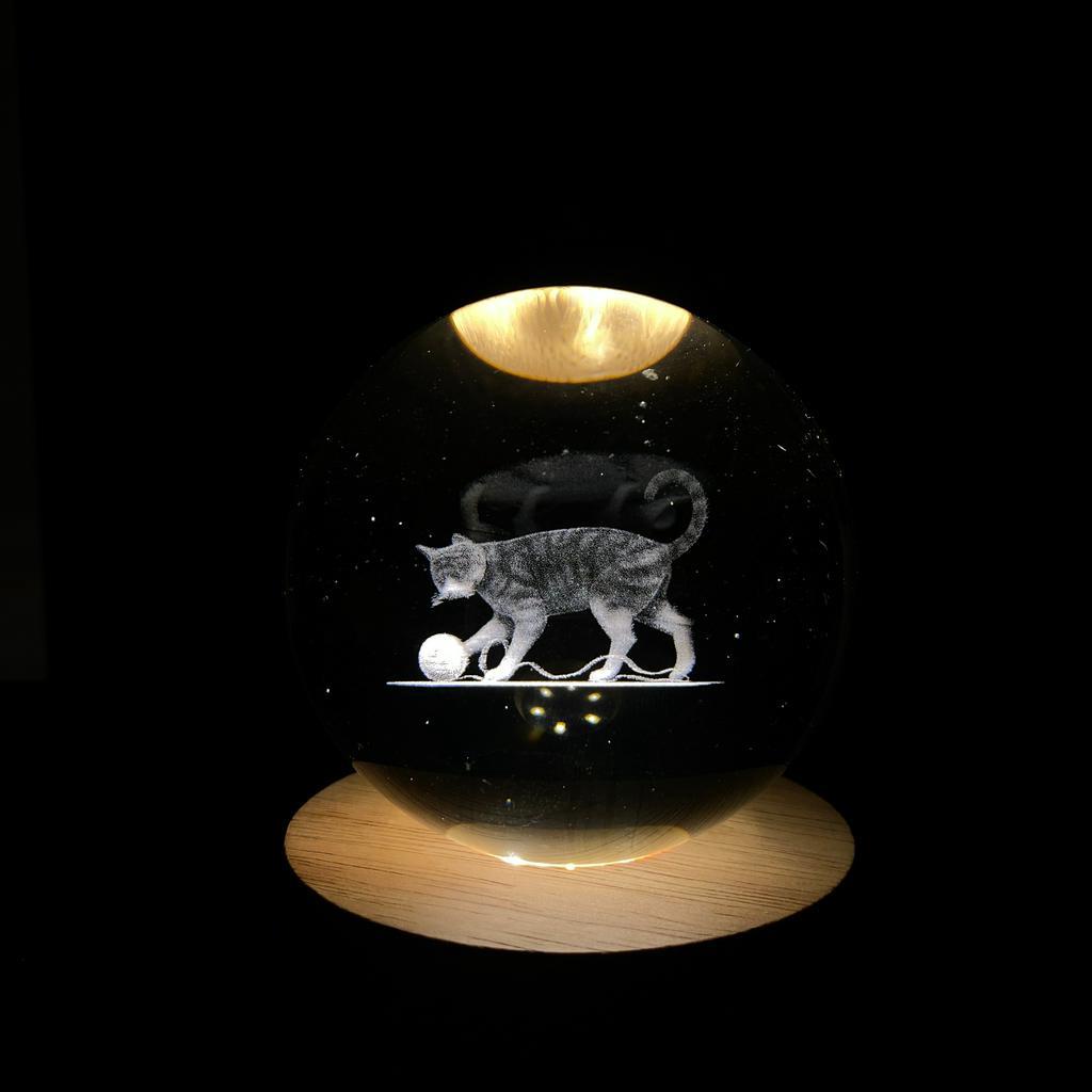 Quà tặng để bàn quả cầu 3D 8cm pha lê  mèo  có đế led ánh sáng