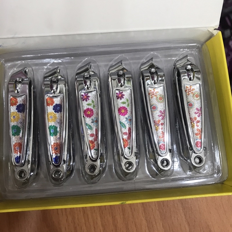 Bấm Móng Tay Đầu Xéo