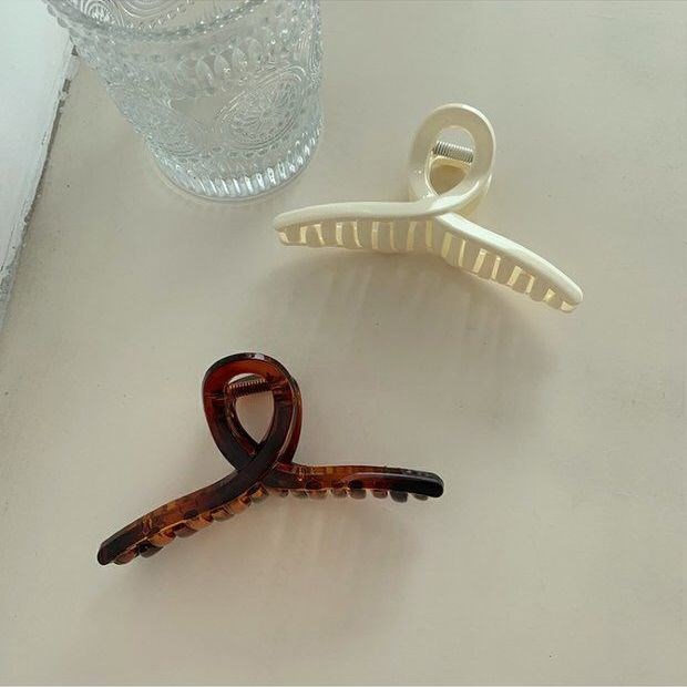 Kẹp Tóc Nhựa Thiết Kế Đơn Giản Phong Cách Hàn Quốc - Hadichi