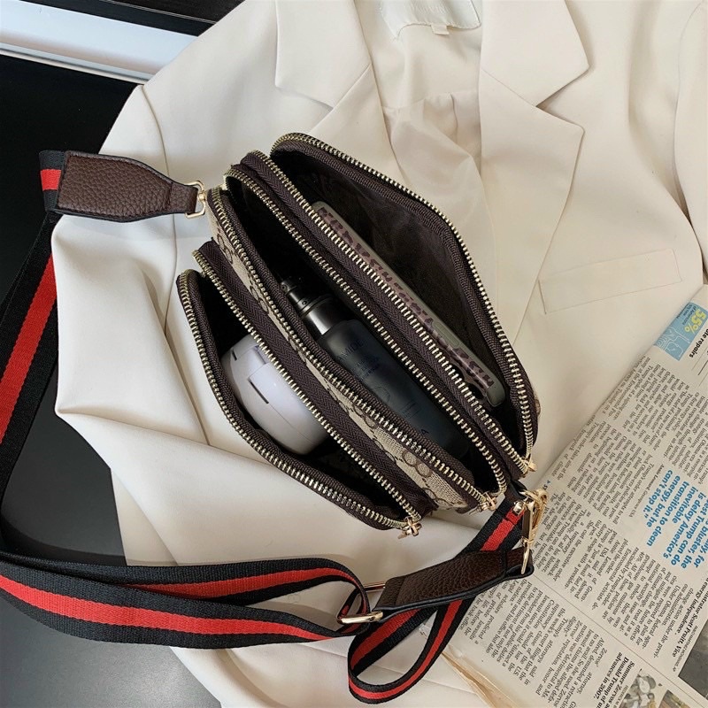 Túi xách Đeo Chéo  Gu Xì Ngang Phối Kẻ 3 Ngăn tx043 - memin