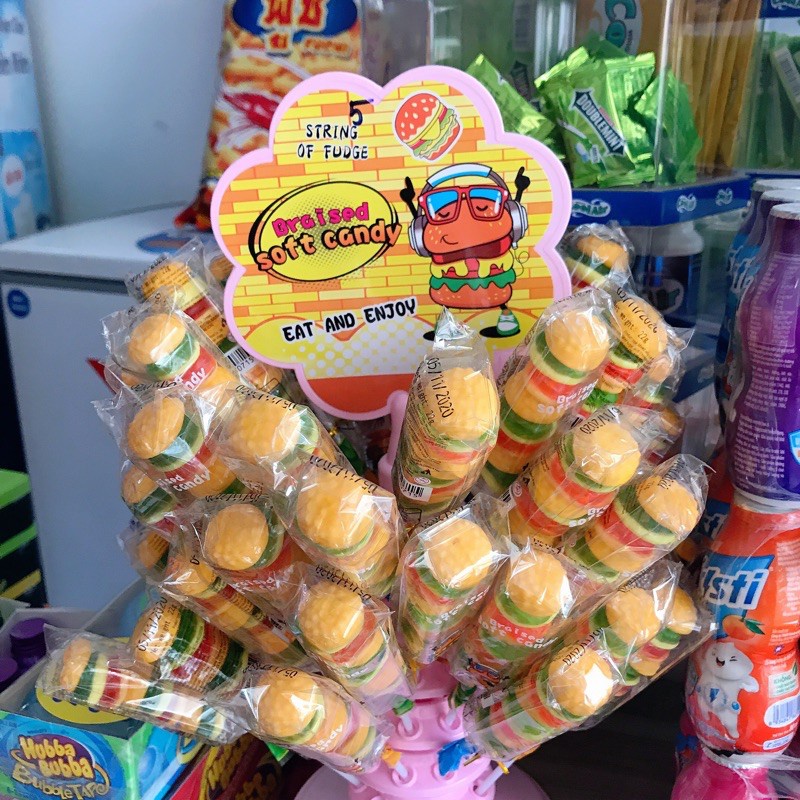 1 cây kẹo dẻo hình hamburger 60 que
