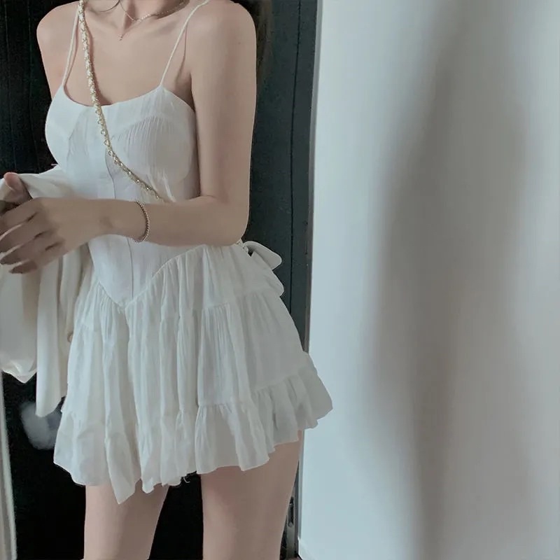 Váy đầm hai dây trắng trơn dáng ngắn xoè sexy quyến rũ kèm ảnh thật SẴN