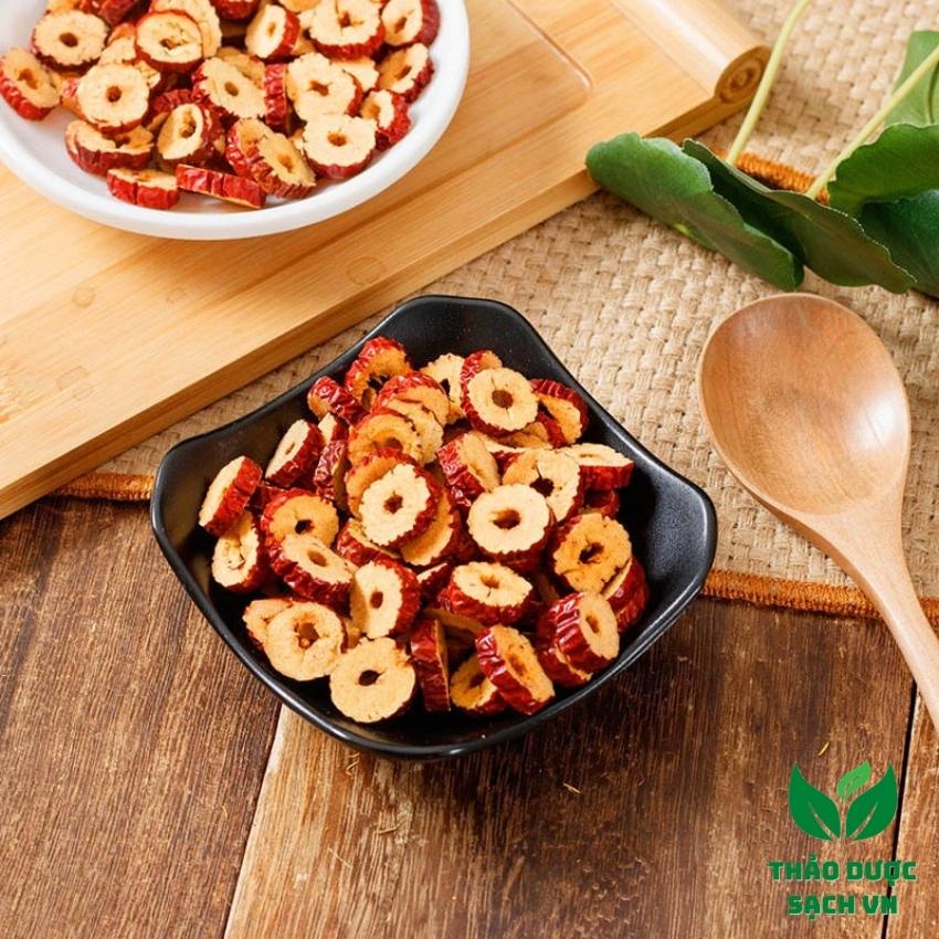 {Có hút chân không ) Táo đỏ thái lát sấy khô thơm ngon ngọt 500g thảo dược sạchVN