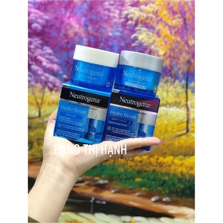 KEM DƯỠNG ẨM NEUTROGENA